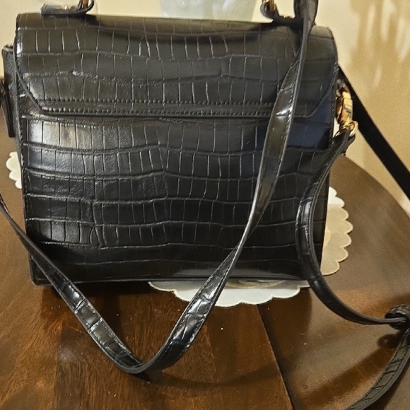 Vintage Dune London Black Croc-Embossed Satchel with Gold Accents - Picture 4 of 8